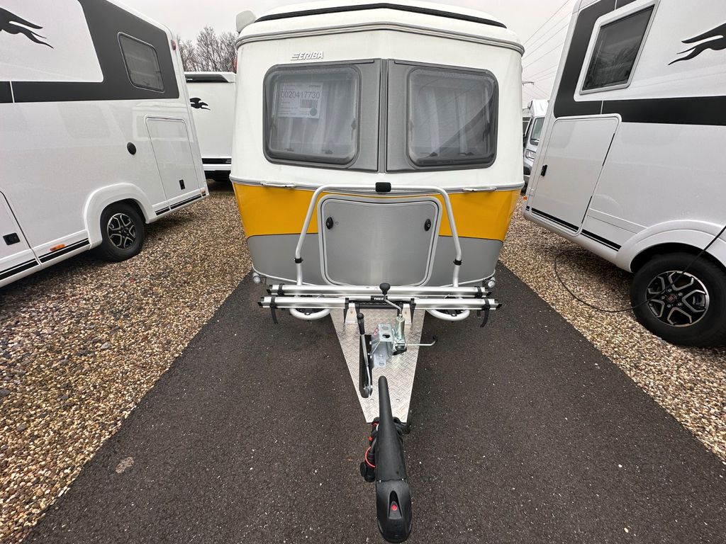 HYMER-ERIBA Touring 630 Nugget Gold Edition