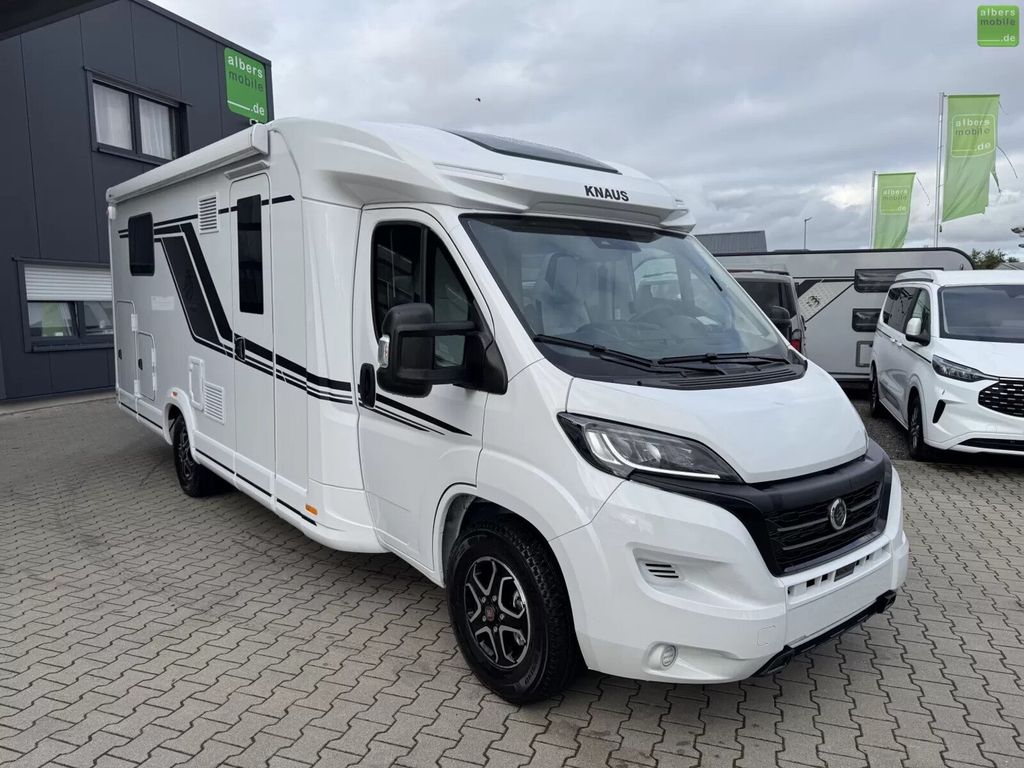 KNAUS Sky Ti 700 MEG Platinum Selection 180PS LED ACC