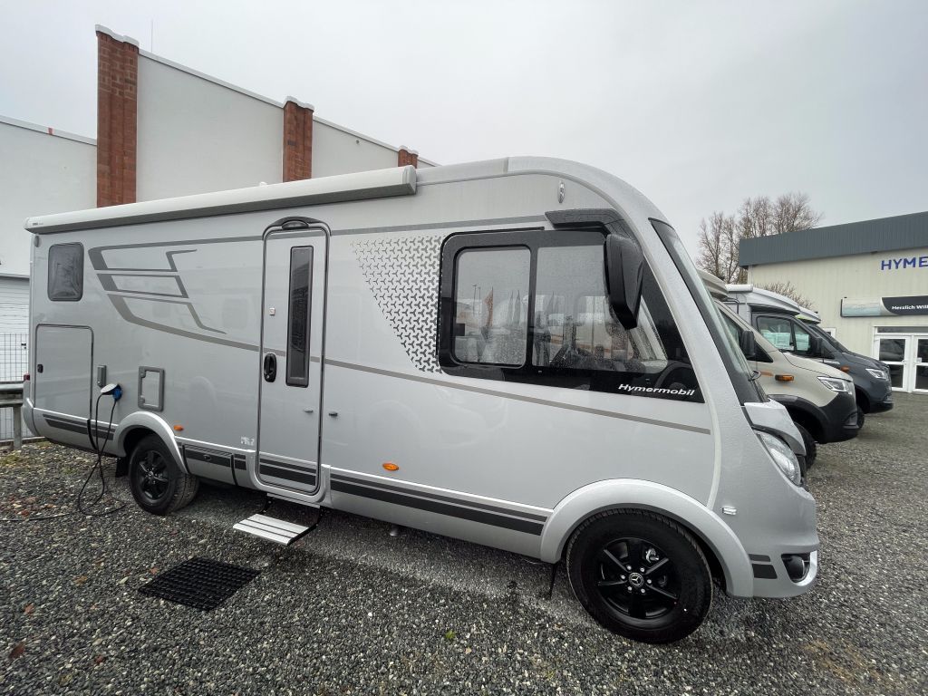 HYMER-ERIBA B-Klasse MC I 600 Hydr.Stützen, alle Pakete