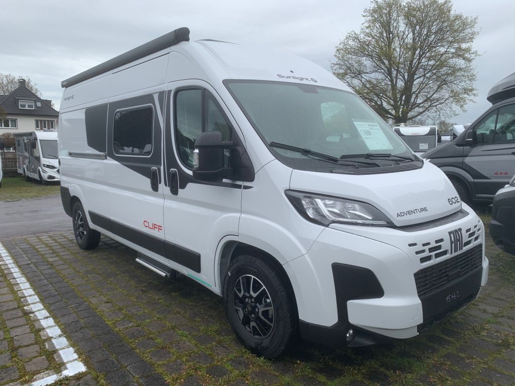 SUNLIGHT Kamper Van CLIFF 602 Adventure Edition Fiat Ducato