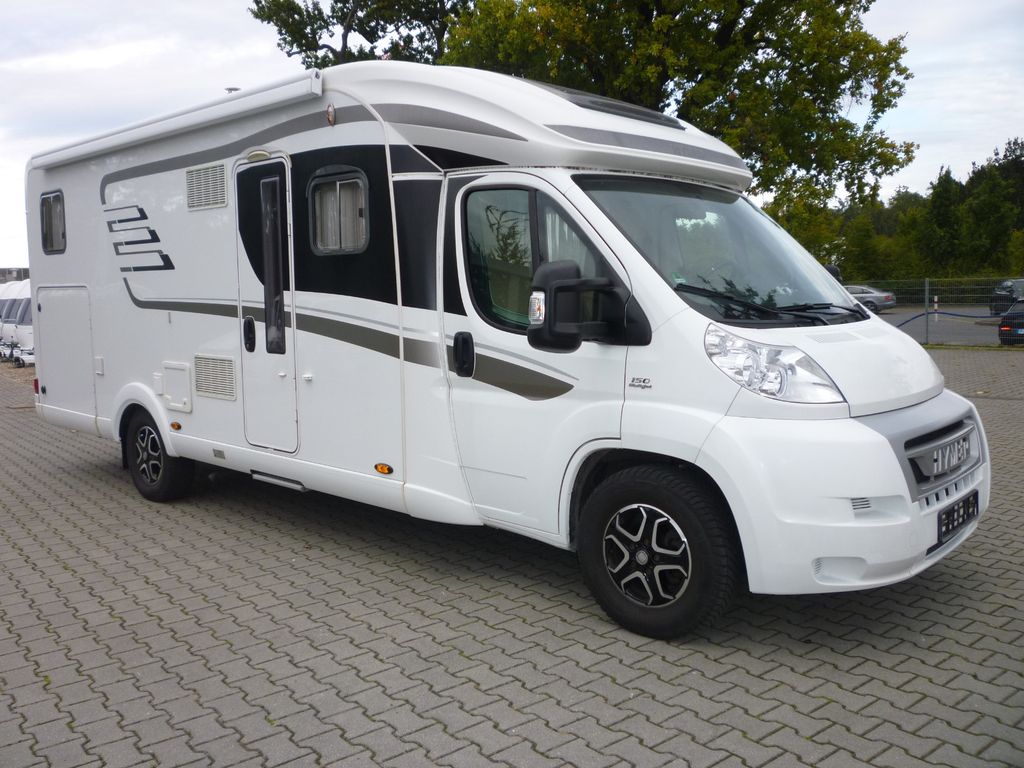 HYMER-ERIBA Tramp 678 CL AHK