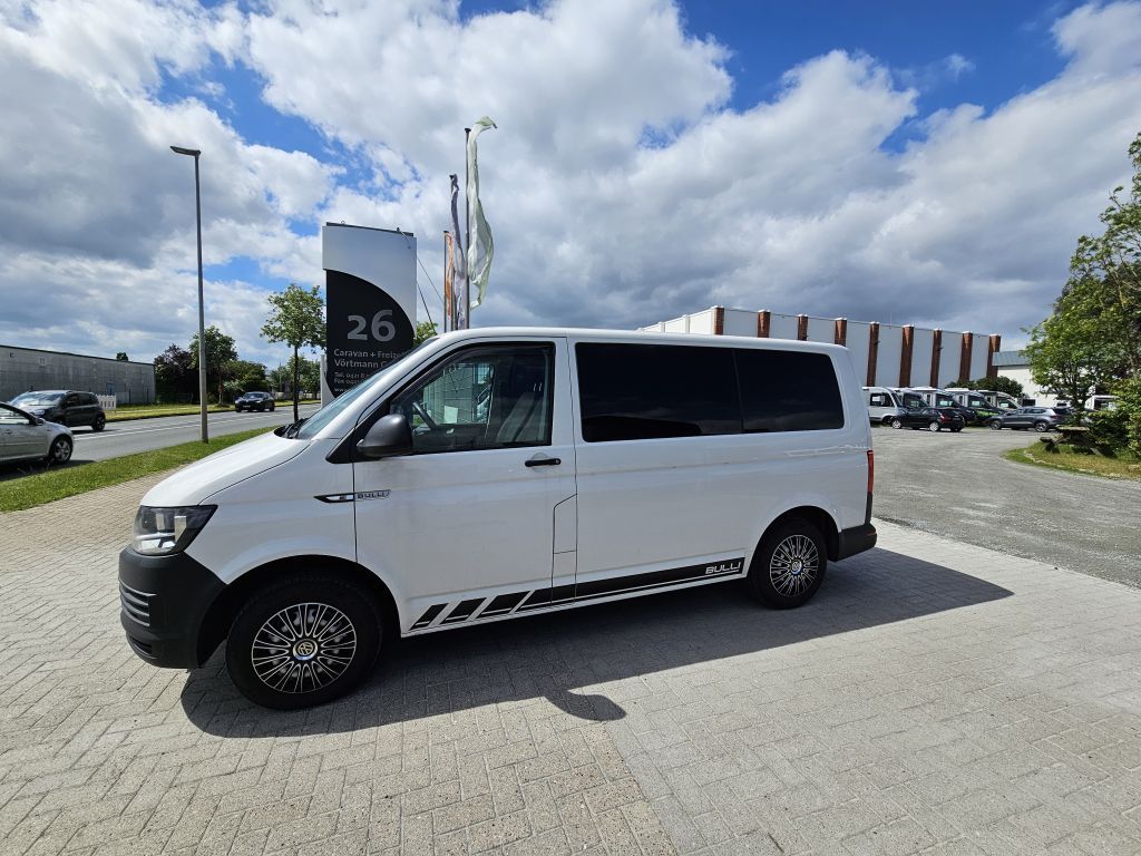 VW Multivan T6 Profi Ausbau Campervan