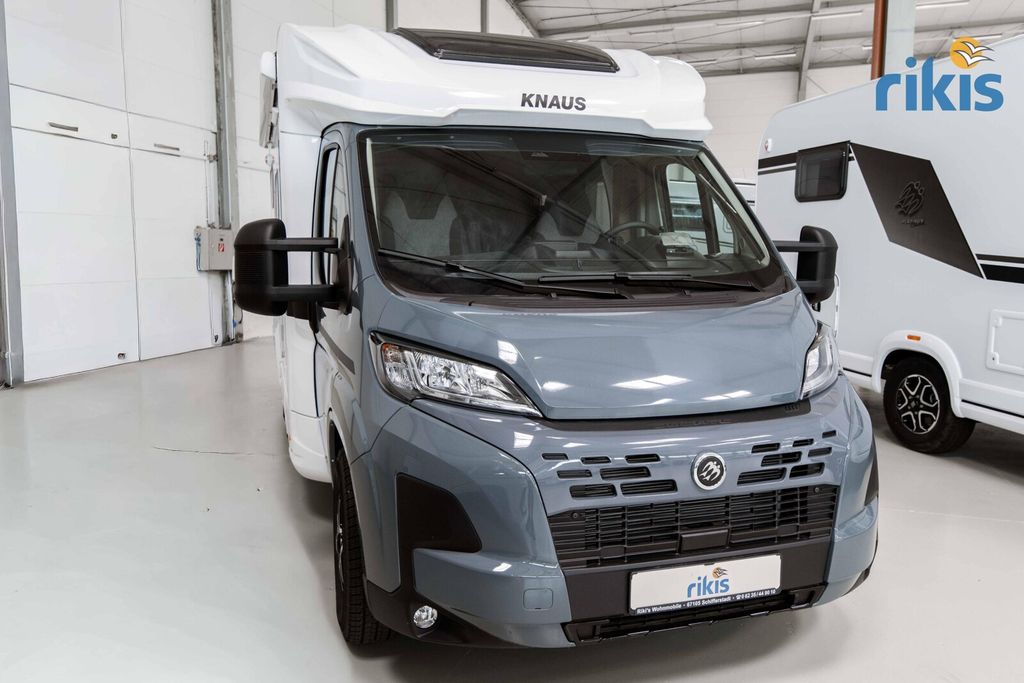 KNAUS L!VE WAVE PLATINUM SELECTION 700 MEG 180PS Auto.