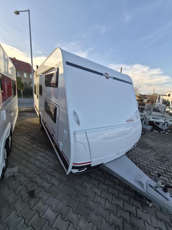 BUERSTNER Premio Plus 510 TK SkyLine / Hubbett