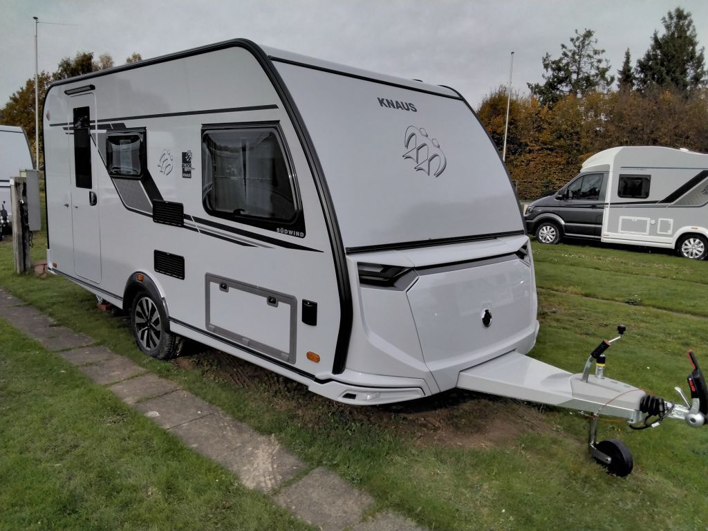 KNAUS Südwind 420 QD Black Selection Modell 2026