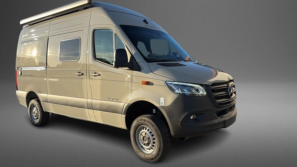 HYMER-ERIBA Camper Van Grand Canyon S