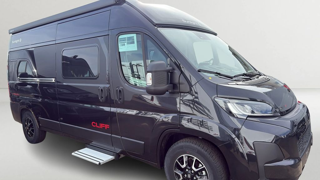SUNLIGHT Camper Van CLIFF 600 X Sofort verfügbar