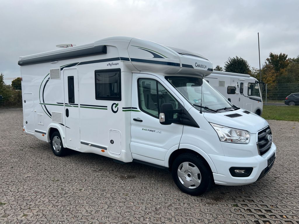 CHAUSSON 640 FIRST LINE *HUBBETT*AUTO-SAT*SOLAR*CARPLAY*