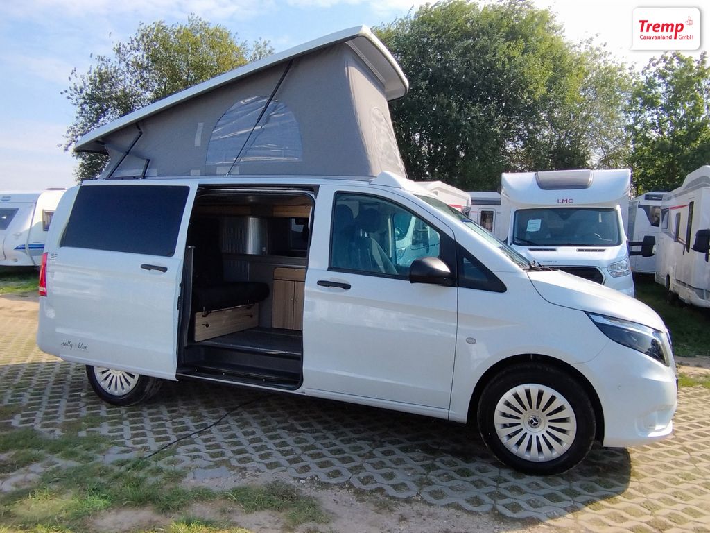 MERCEDES-BENZ Vito Tourer 116 Salty Blue Premium