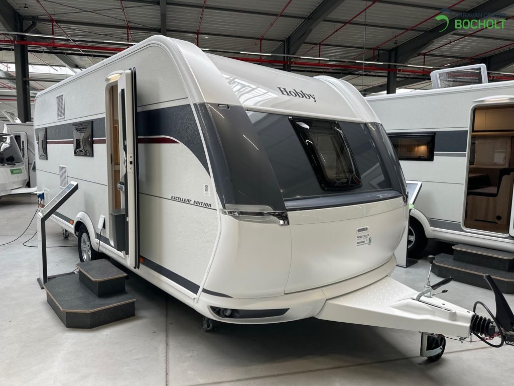 HOBBY Excellent Edition 545 KMF Modell 2027