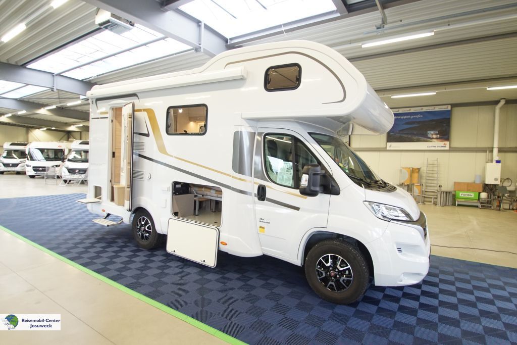 EURAMOBIL Activa One 630 LS Doppelboden - alle Pakete