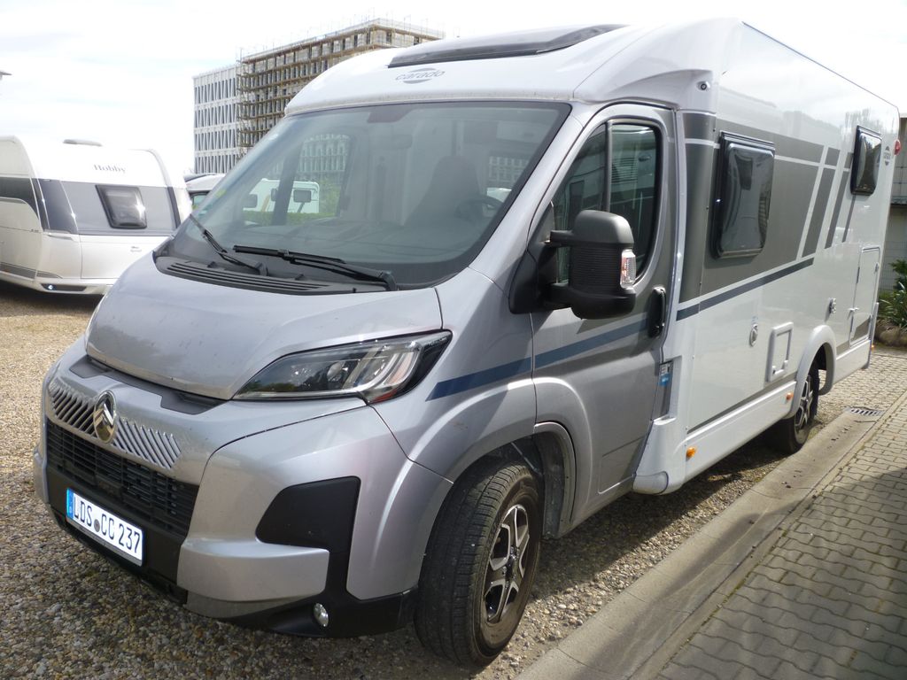CARADO V 337 Otomatik Tente Bisiklet Taşıyıcı