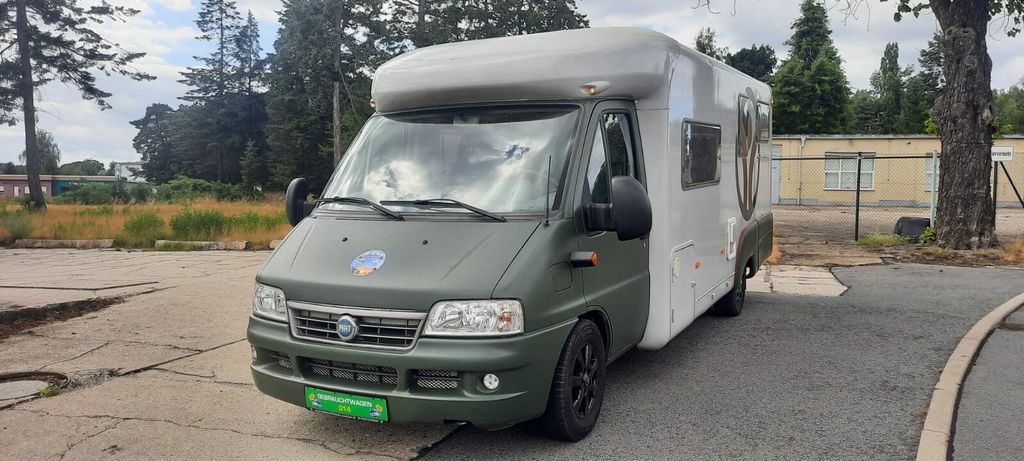 LMC Liberty 690