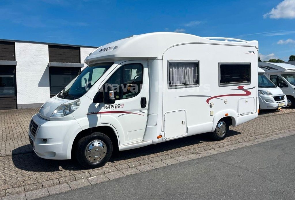 RAPIDO 707 F - Festbett - auto.Sat/TV - Solar - AHK -