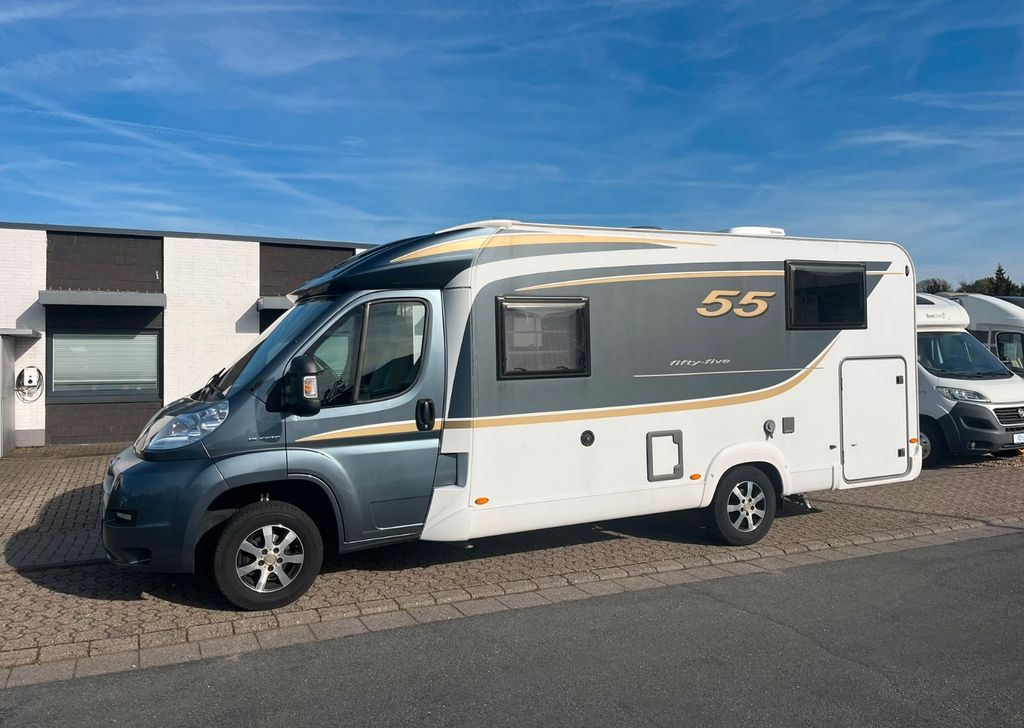 BUERSTNER T 690 G - Einzelbetten - Solar - 2 x Klima -