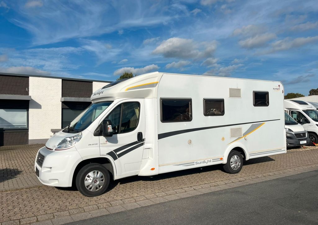 SUNLIGHT T 67 - Hubbett - Einzelbetten - auto.Sat/TV