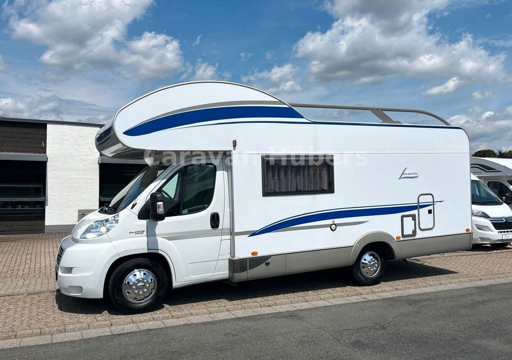 BUERSTNER Levanto A 640 - Festbett - Garage - Tempomat -